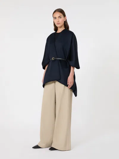 Max Mara Cape En Drap Double De Laine In Blue
