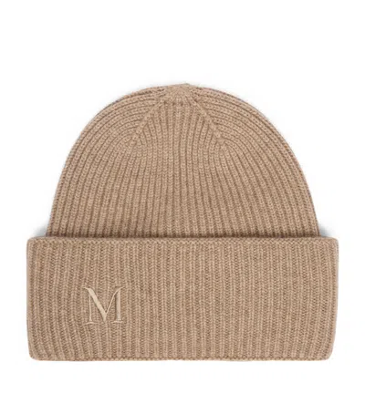 Max Mara Cashmere Monogram Beanie In Beige