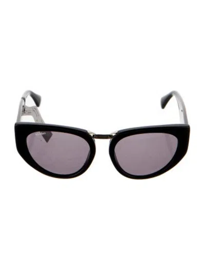 Pre-owned Max Mara Cat-eye Tinted Sunglasses W/ Tags In Black