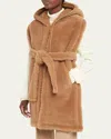 Max Mara Corea Teddy Wool-blend Long Stole In Camel