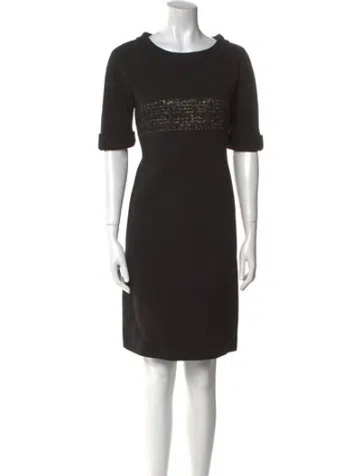 Pre-owned Max Mara Crew Neck Knee-length Dress In Black