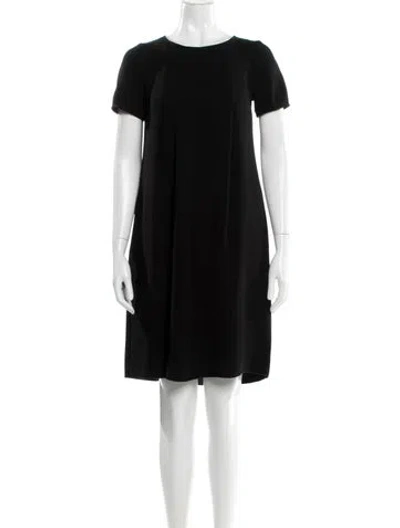 Pre-owned Max Mara Crew Neck Knee-length Dress In Black