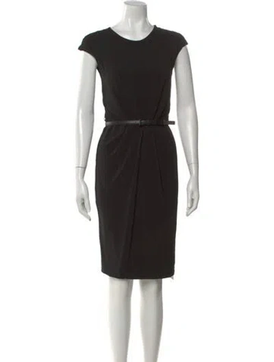 Pre-owned Max Mara Crew Neck Knee-length Dress In Black