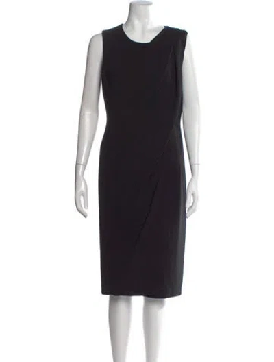Pre-owned Max Mara Crew Neck Knee-length Dress In Black
