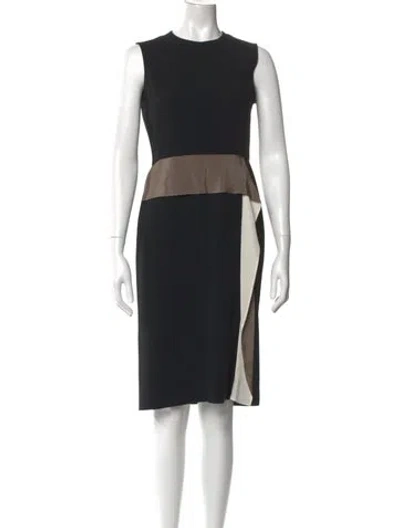 Pre-owned Max Mara Crew Neck Knee-length Dress In Black