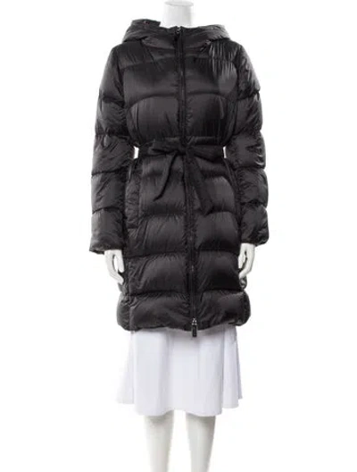 Pre-owned Max Mara Down Coat In Black