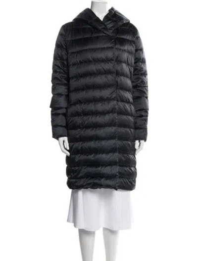 Pre-owned Max Mara Down Coat In Black