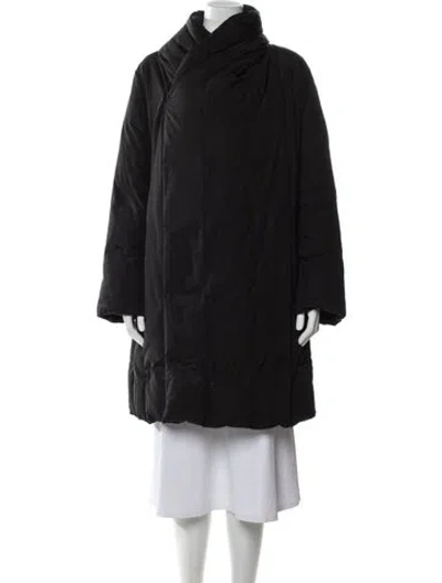 Pre-owned Max Mara Down Coat In Black