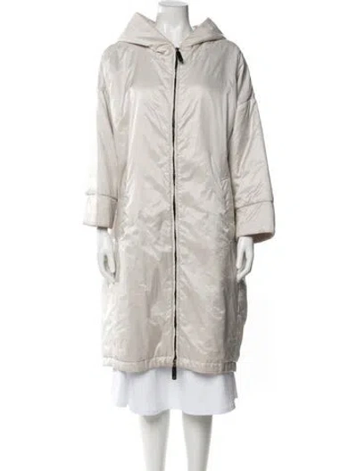 Pre-owned Max Mara Down Coat In Neutral