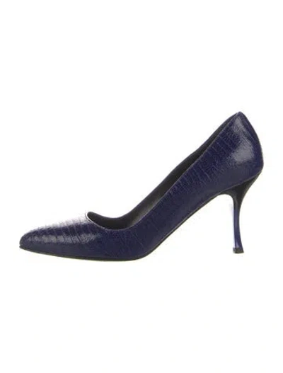 Pre-owned Max Mara Embossed Leather Pumps In Blue
