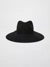 Max Mara Felt Cap In Black