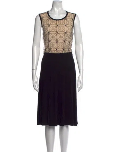 Pre-owned Max Mara Floral Print Midi Length Dress In Black