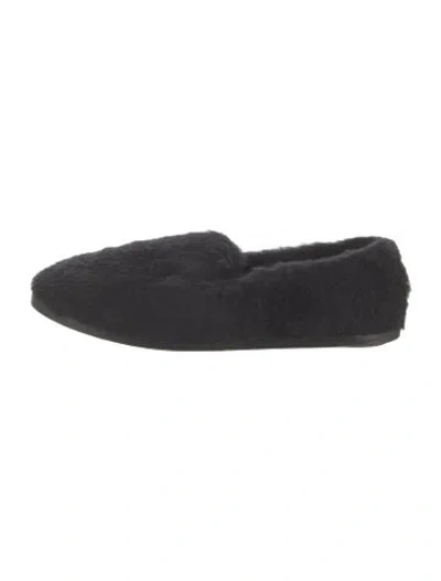 Pre-owned Max Mara Fur Flats In Black