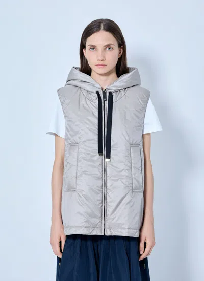 Max Mara Hooded Zip-up Vest In Beige