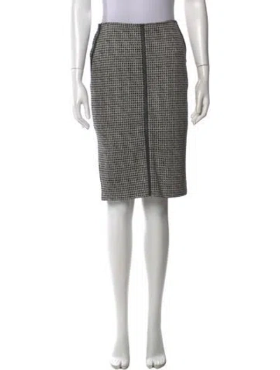Pre-owned Max Mara Houndstooth Print Knee-length Skirt In Gray