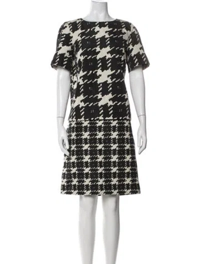 Pre-owned Max Mara Houndstooth Print Skirt Set In Black