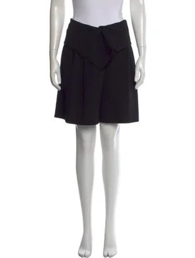 Pre-owned Max Mara Knee-length Shorts In Black