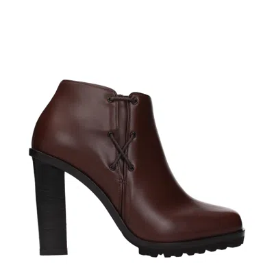 Max Mara Lace-up Leather Ankle Boot In Brown