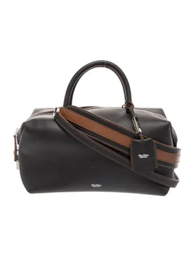 Pre-owned Max Mara Leather Holdall Medium In Black