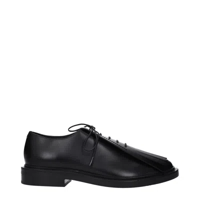 Max Mara Leather Lace-up Oxford In Black