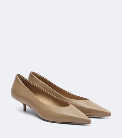 Max Mara Leather Pumps In Beige