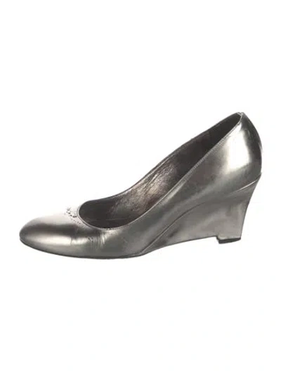 Pre-owned Max Mara Leather Pumps In Black