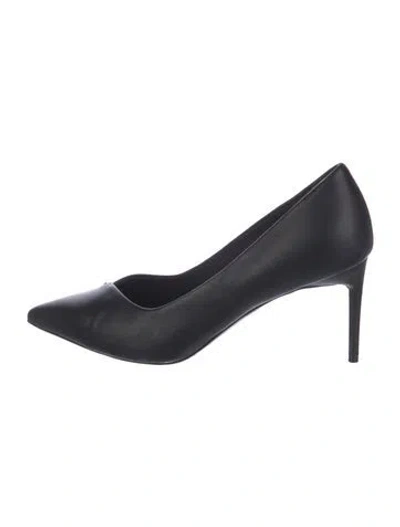 Pre-owned Max Mara Leather Pumps In Black
