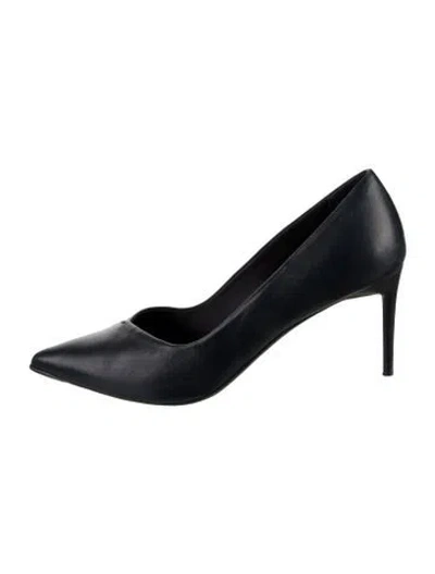 Pre-owned Max Mara Leather Pumps In Black