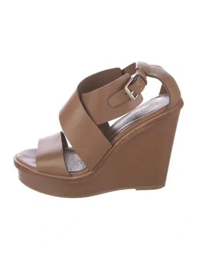 Pre-owned Max Mara Leather Slingback Sandals In Brown