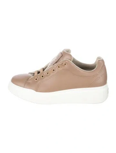 Pre-owned Max Mara Leather Sneakers In Neutrals