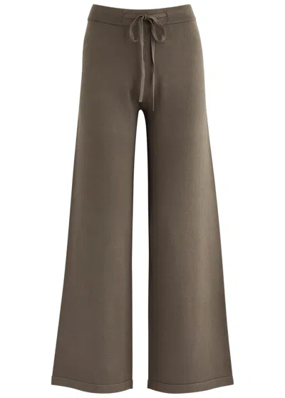 Max Mara Leisure Judy Straight-leg Knitted Trousers In Brown
