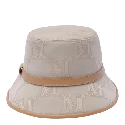 Max Mara Logo Plaque Bucket Hat In Neutral