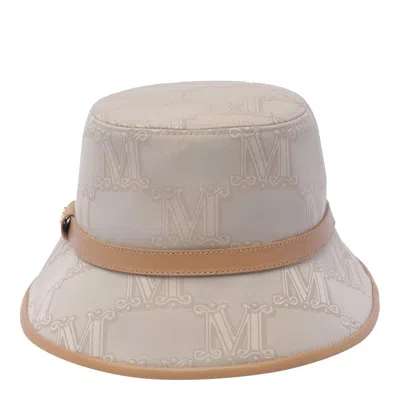 Max Mara Logo Plaque Bucket Hat In Beige