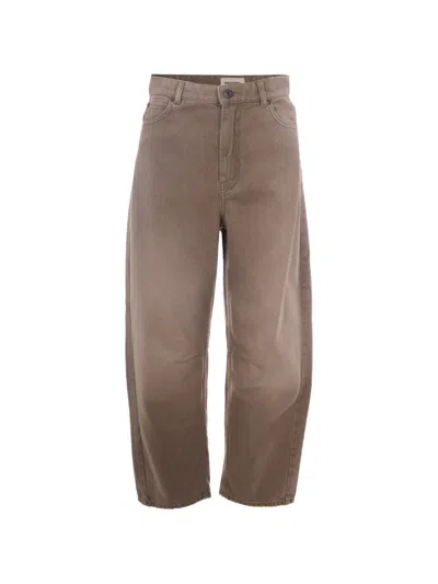 Max Mara Logo-patch Barrel-leg Jeans In Brown