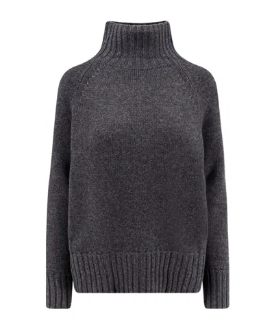Max Mara Long Sleeve Sweater In Black