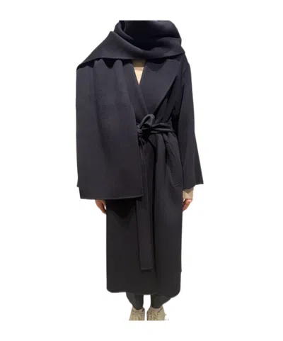 Max Mara Long-sleeved Coat In Black