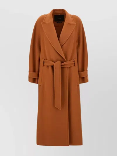 MAX MARA LUXE CASHMERE COAT LAPELS DESIGN