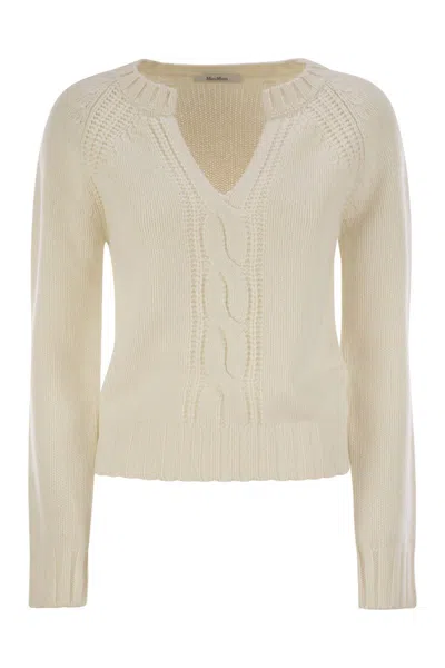 Max Mara Luxurious Knit Sweater In Virgin Wool In White