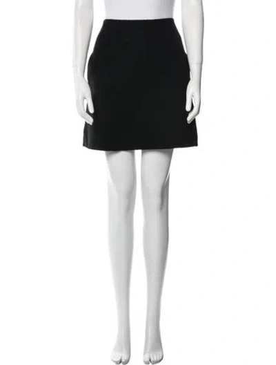 Pre-owned Max Mara Mini Skirt In Black