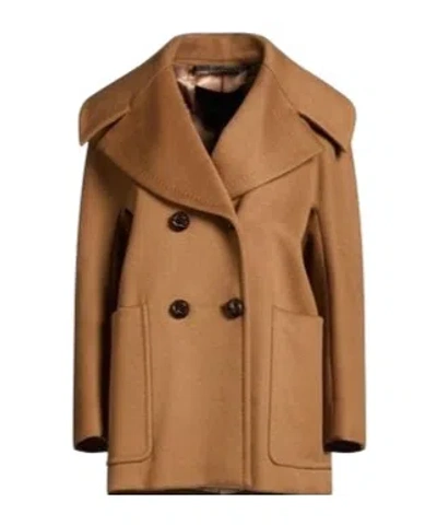 Max Mara Minimalist And Elegant Double-breasted Stylish Coat In Brown