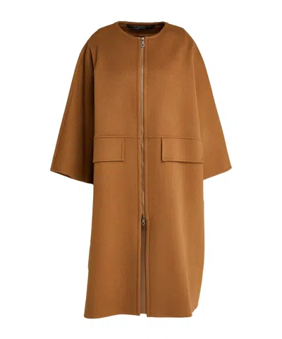 Max Mara Minimalist Solid-color Cashmere Coat In Brown