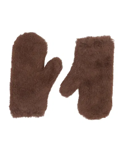 Max Mara Mittens In Alpaca And Cashmere Teddy Fabric In Pink