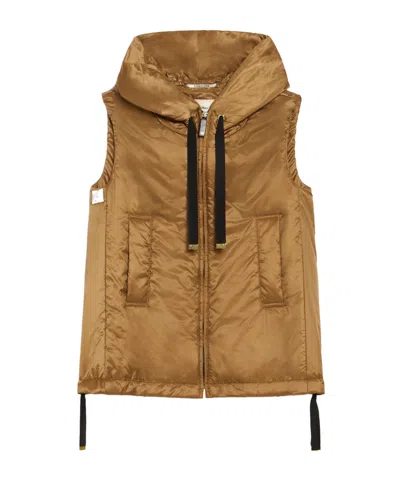 Max Mara Padded Water-repellent Hooded Gilet - Caramel In Brown