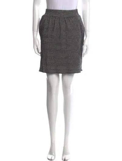 Pre-owned Max Mara Plaid Print Mini Skirt In Black