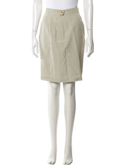Pre-owned Max Mara Pleated Accents Knee-length Skirt In Neutrals