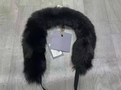 Max Mara Plush Scarf In Black