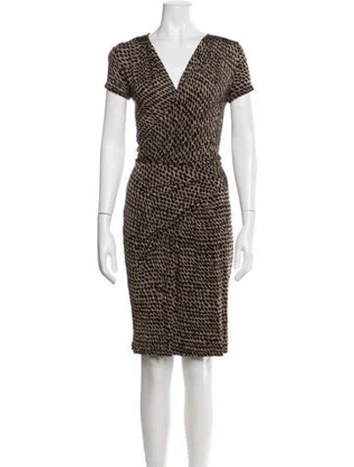 Pre-owned Max Mara Printed Knee-length Dress In Brown