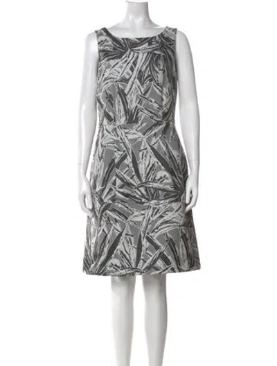 Pre-owned Max Mara Printed Knee-length Dress In Gray
