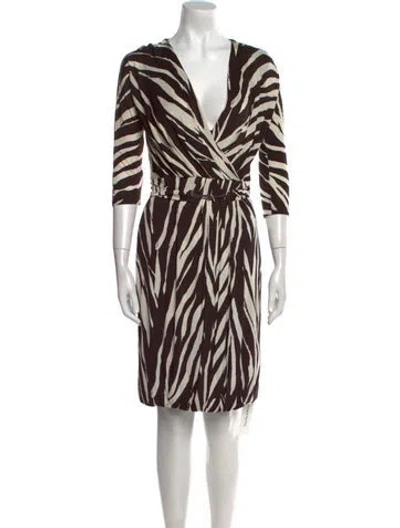 Pre-owned Max Mara Printed Knee-length Dress In Multi