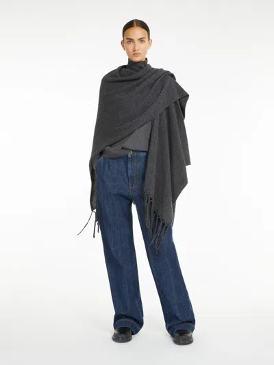 Max Mara Pure Wool Poncho In Black